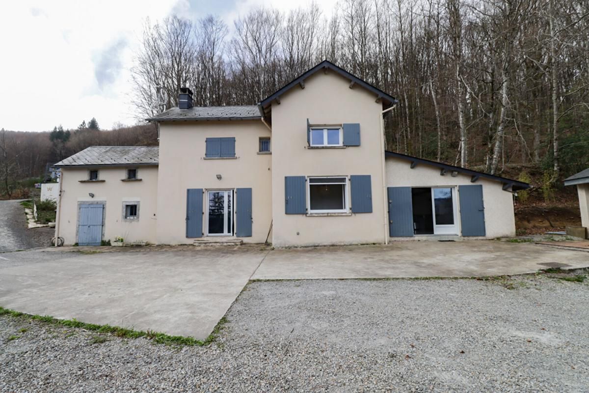 À Vendre : Maison de 124 m² avec Vue Panoramique - La Salvetat-sur-Agout