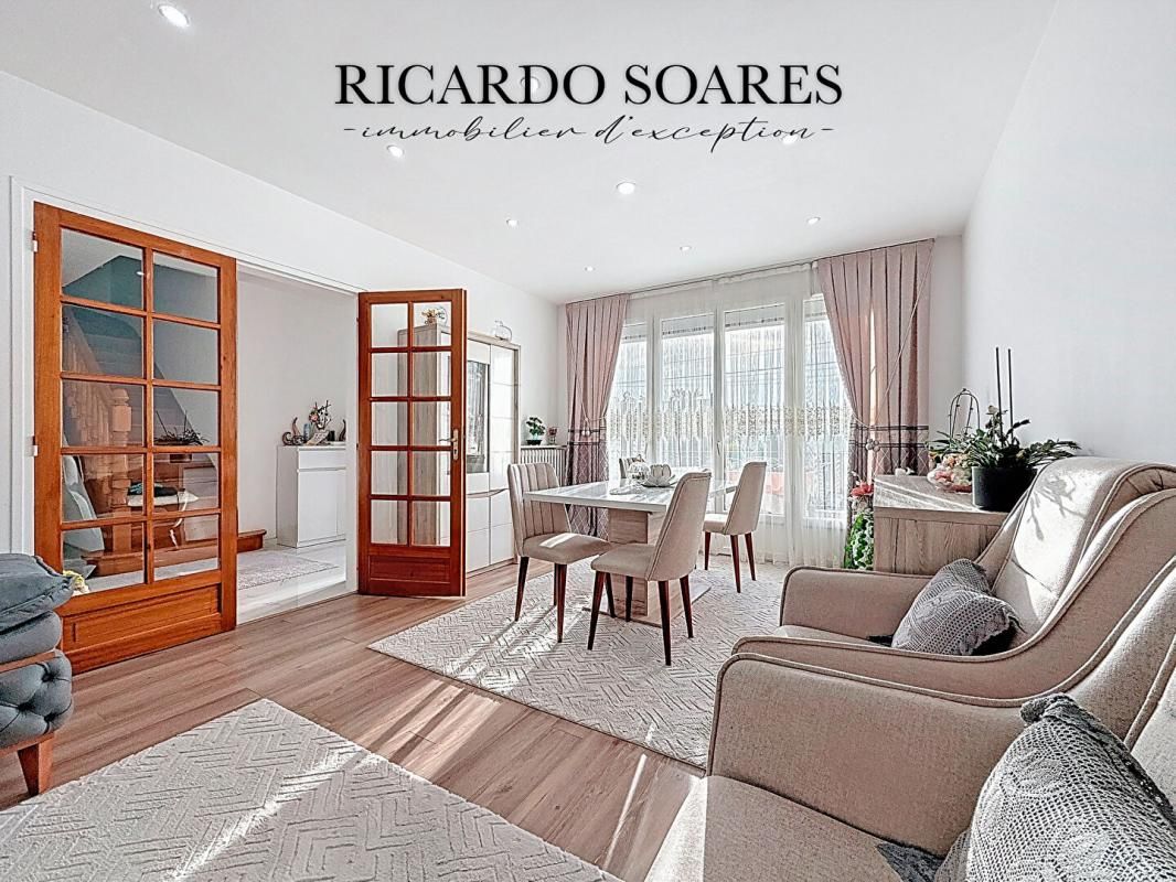 RIEUX 60870 RIEUX - MAISON FAMILIALE 171 m² AU SOL / SOUS-SOL TOTAL / 5 CHAMBRES + 1 BUREAU / VERANDA / TERRAIN 730 m² 4