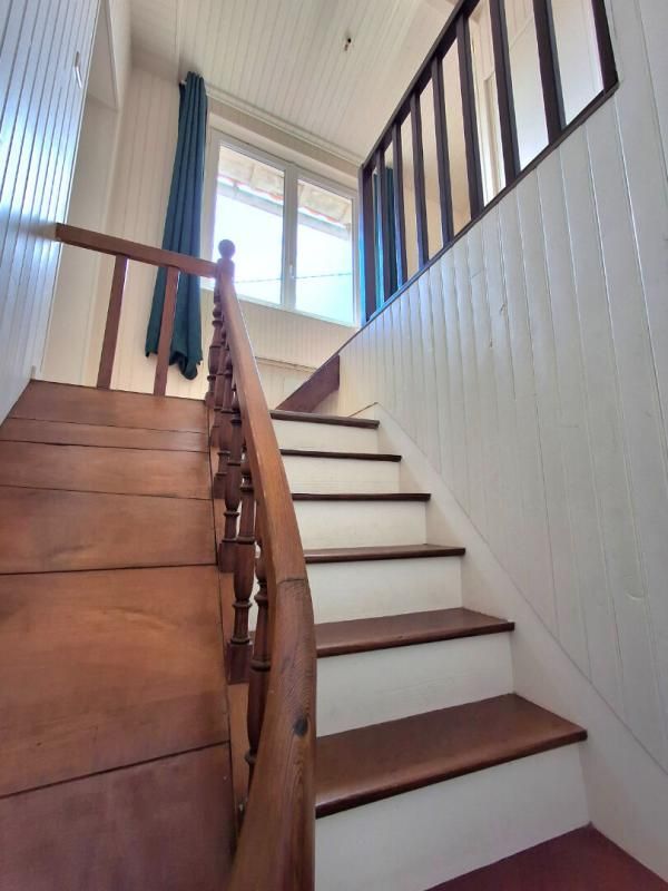SAINT-HILAIRE-DE-CLISSON Maison Saint Hilaire De Clisson 5 pièce(s) 112 m2 4