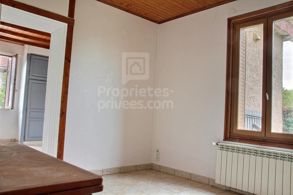 GRESY-SUR-AIX Gresy-sur-Aix, 73100, maison mitoyenne 120 m2 +combles, 3 chambres 4