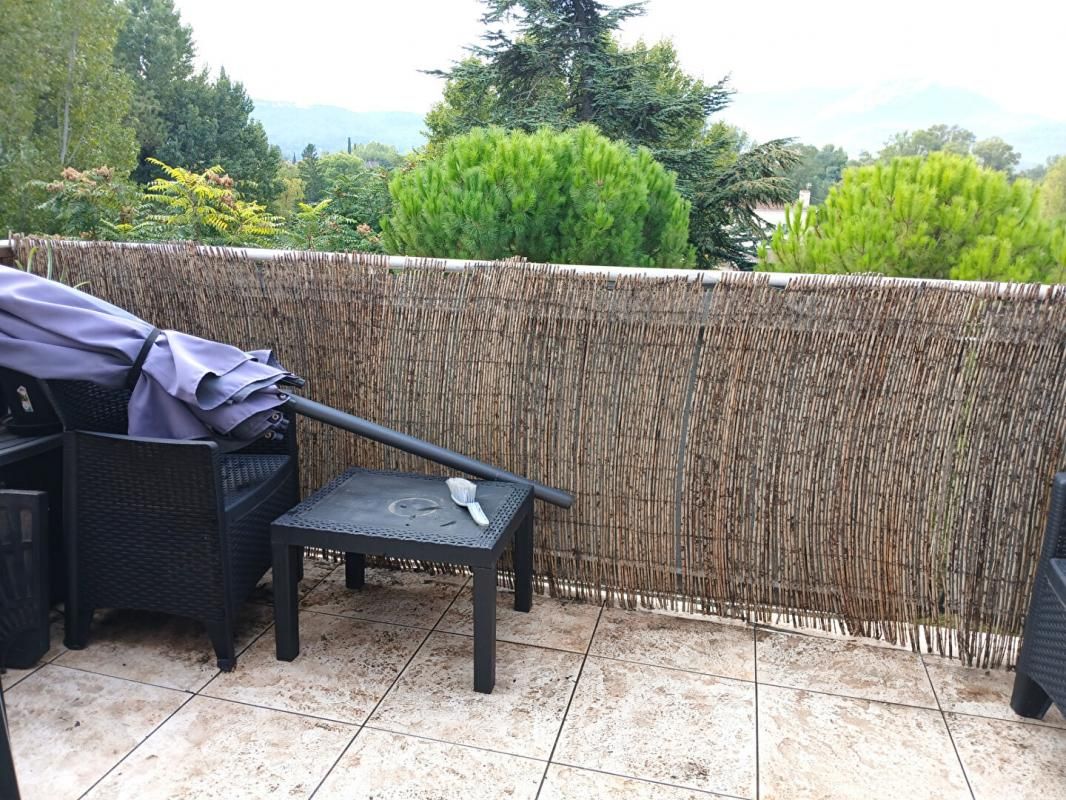 BRIGNOLES Appartement T4 de 75.42 m2 avec terrasse et balcon - Brignoles 1