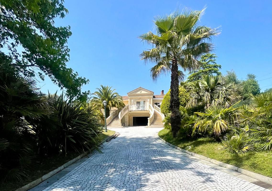 DAX Maison  4 pièce(s) 235 m2 1