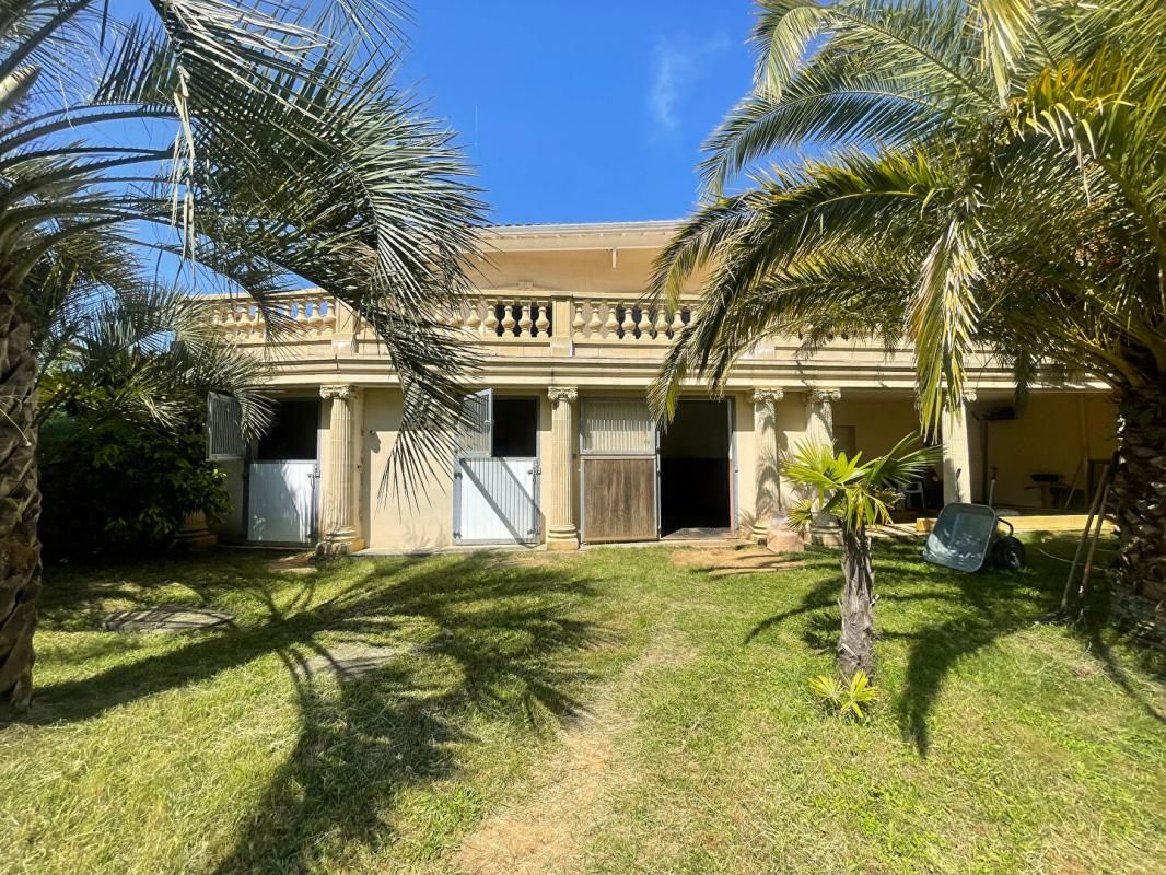 DAX Maison  4 pièce(s) 235 m2 3