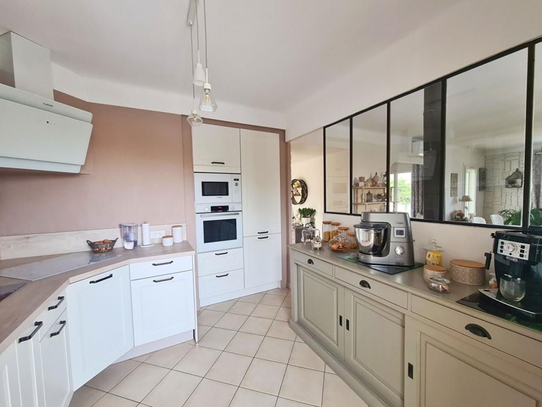SANARY-SUR-MER VILLA SANARY- PROCHE COMMERCES A PIED 3