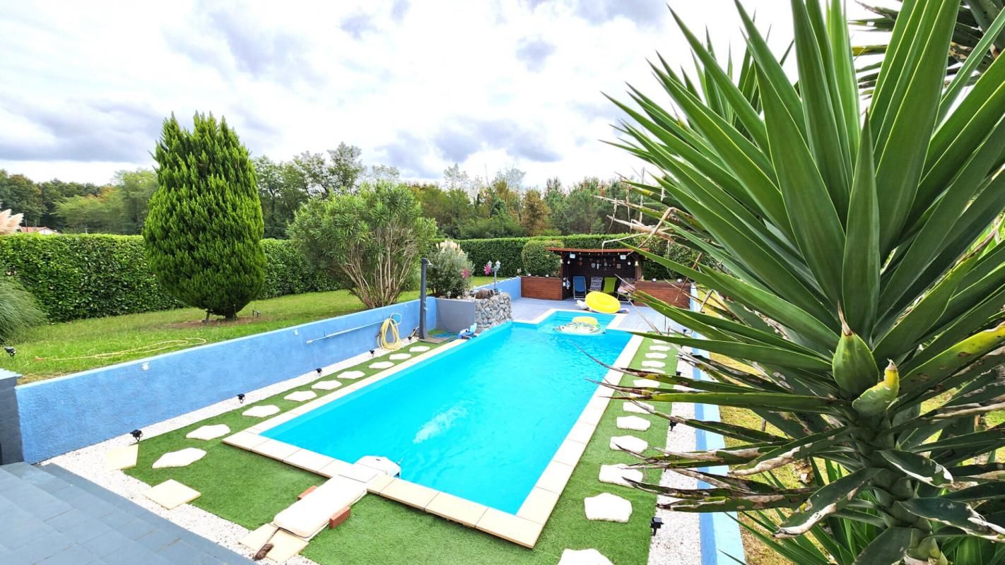 TARTAS Maison 230m² + SOUS SOL + PISCINE + TERRAIN 4000m² 2