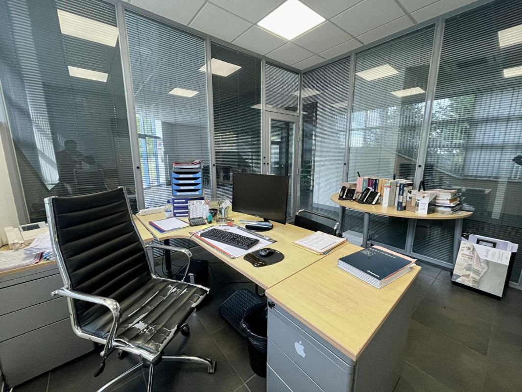 CREIL VERNEUIL EN HALATTE - Bureaux Parc Alata15 m² à 160 m² 2