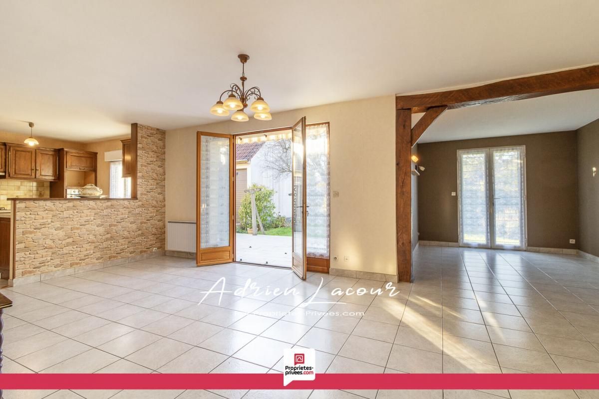 ROMORANTIN-LANTHENAY Maison Romorantin Lanthenay 6 pièce(s) 122 m2 3