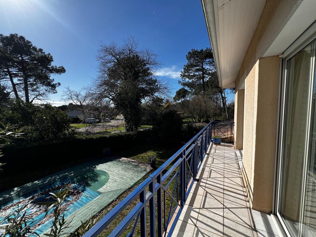 LANTON Maison Lanton 7 pièce(s) 176 m2 3