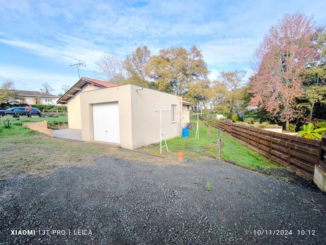 MONTFORT-EN-CHALOSSE Maison Montfort En Chalosse 4 pièce(s) 110 m2 4