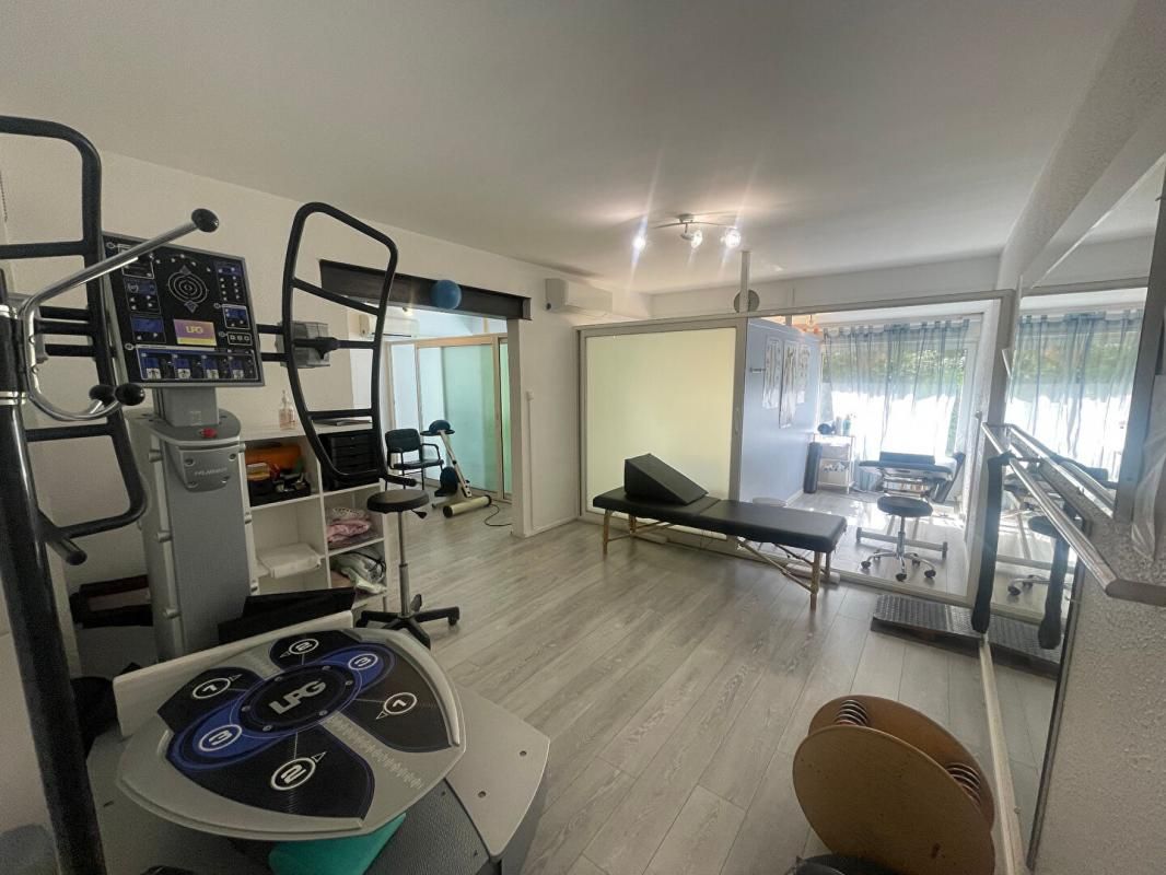 LA SEYNE-SUR-MER Rare à la vente, grand appartement Plage et Parc aux Sablettes ? La Seyne-sur-Mer (83500) 2
