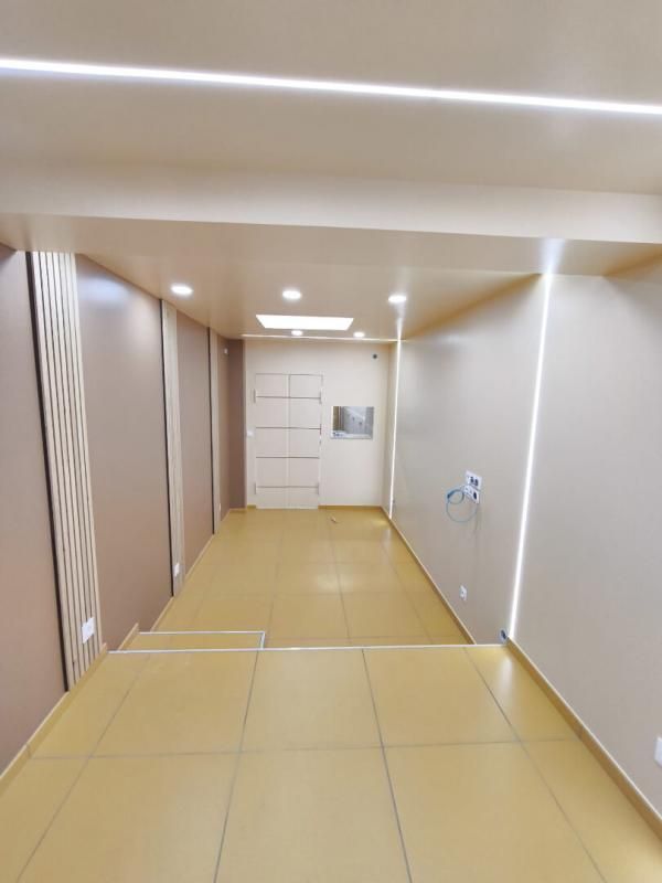 CLERMONT SAINT JUST EN CHAUSSEE - CESSION DE BAIL, Local commercial + Appartement F2 3