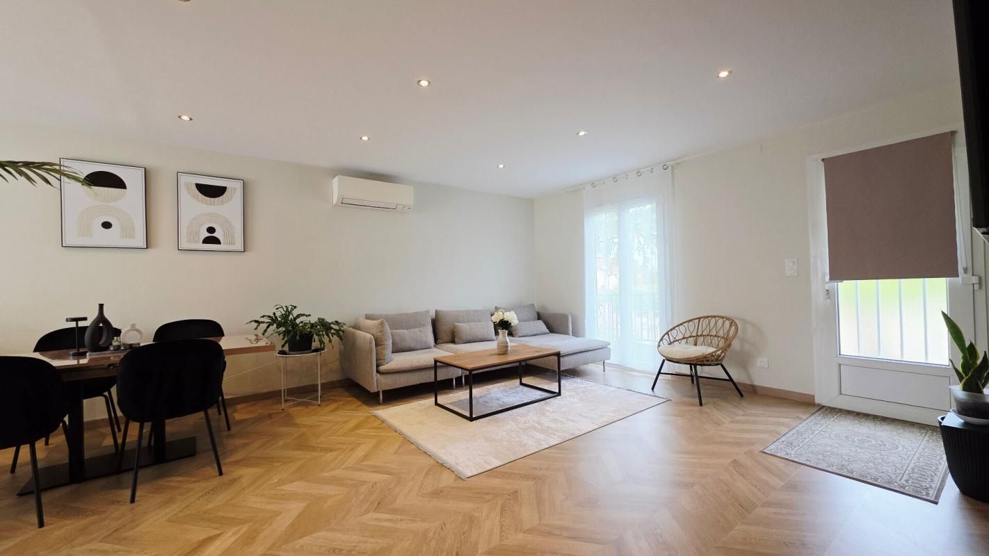 SAINT-DOULCHARD SAINT DOULCHARD MAISON DE 83 M² 5 PIECES SOUS-SOL JARDIN 3