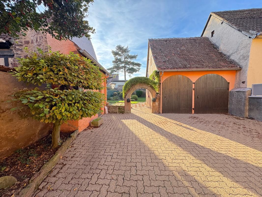 MUTZIG Maison bi-famille 160 m², proche centre ville, beau terrain 2