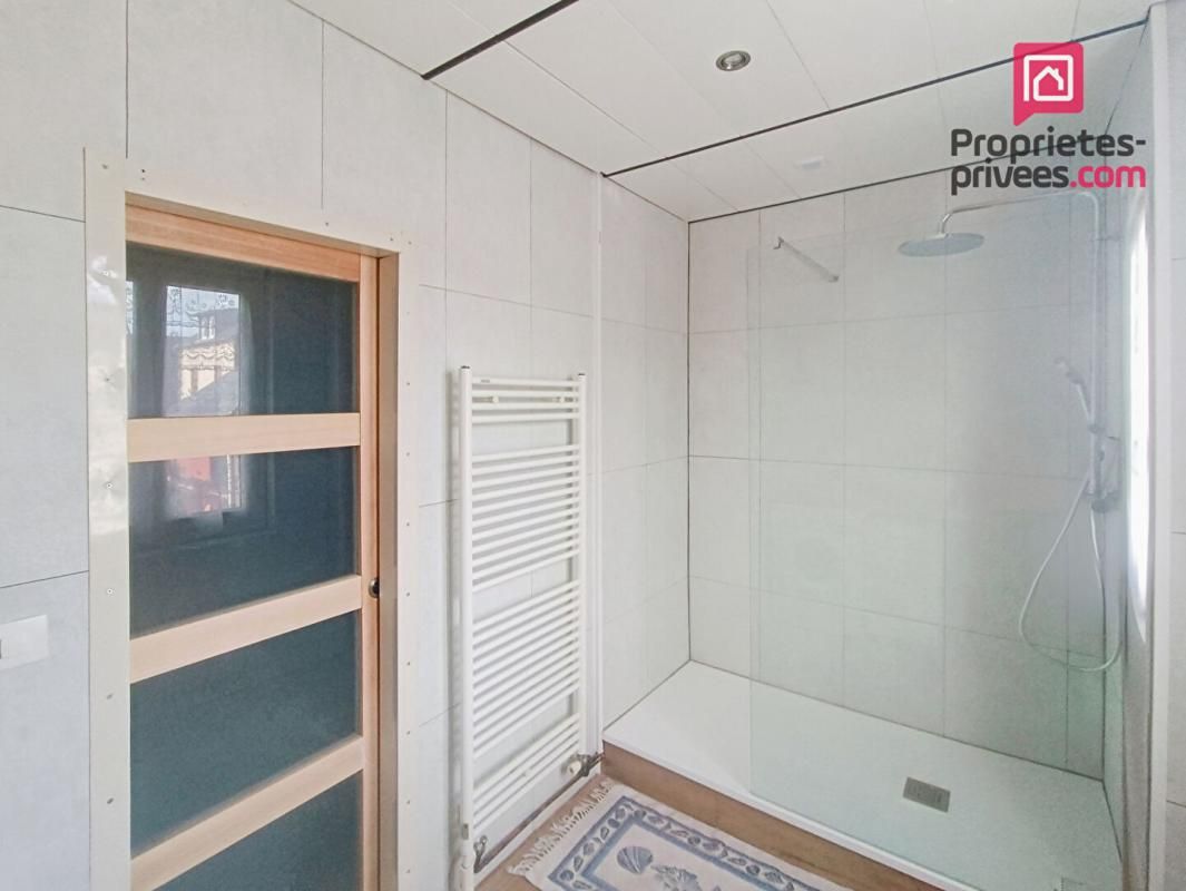 SAINT-ETIENNE-DU-ROUVRAY Maison Saint Etienne Du Rouvray 4 pièce(s) 76 m2 4