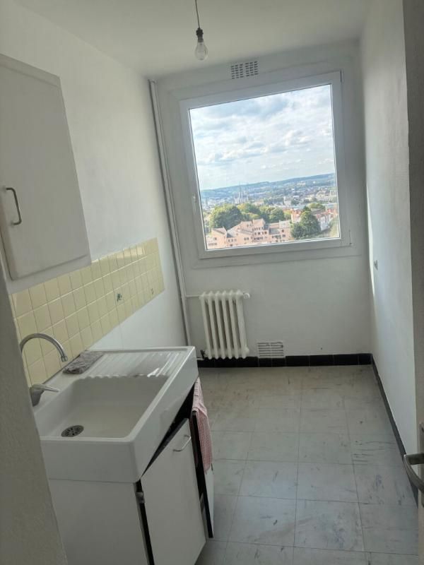 EVREUX EVREUX Nétreville -27000 - Appartement T1 - 3ème étage - 30 m2 4