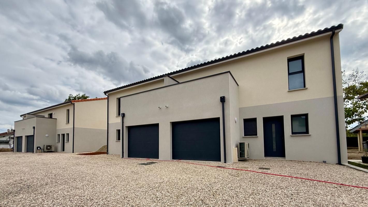 Maisons neuves T4 à vendre - Bessières (31660) - Route de Paulhac - Garage et jardin