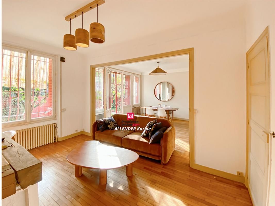 SENS Maison Sens 8 pièce(s) 263 m2 2