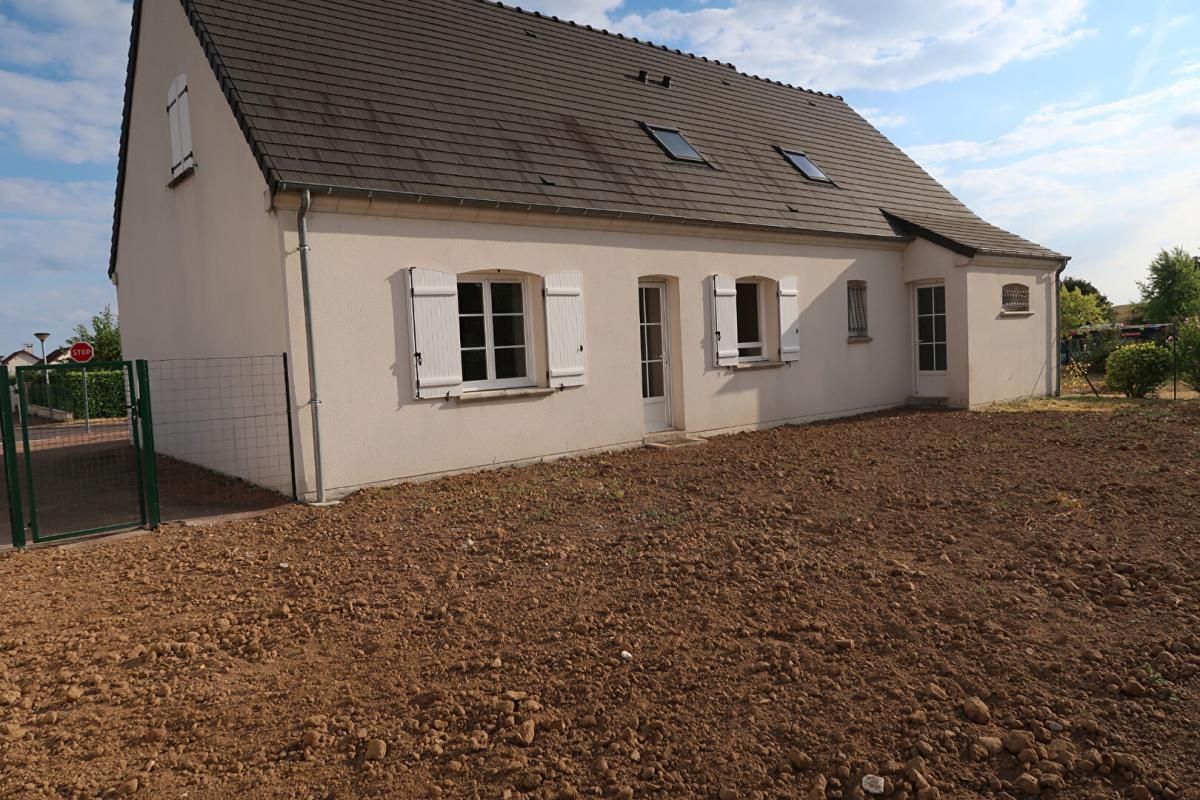NEVERS Maison Nevers 7 pièce(s) 165 m2 proche hopital 2