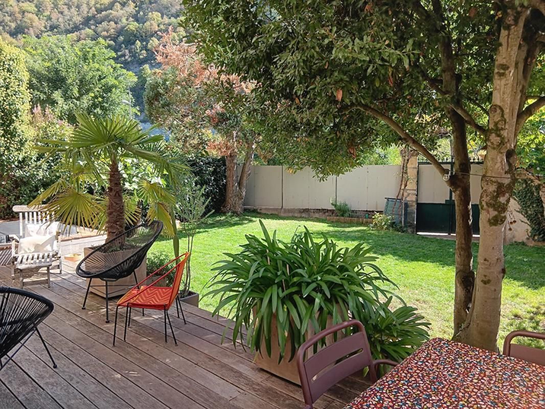 CAHORS Grande maison familliale avec jardin et garage Cahors centre-ville 2