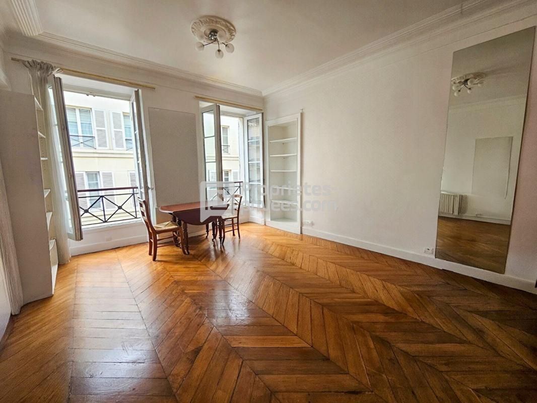 PARIS-9E-ARRONDISSEMENT Appartement Paris 9ème arrondissement rue Lamartine 3 pièces 44.86 m2 1