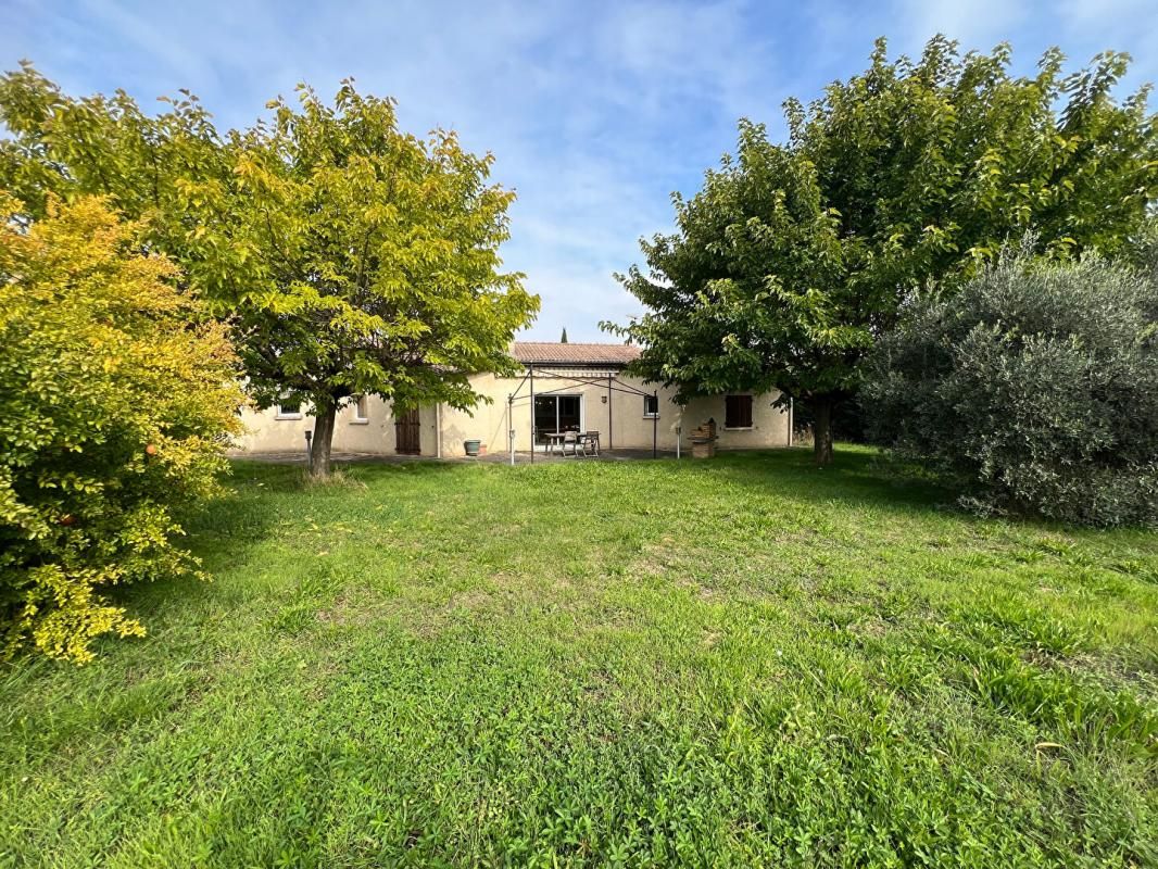Maison Ambonil 5 pièce(s) 138 m2, piscine, garage