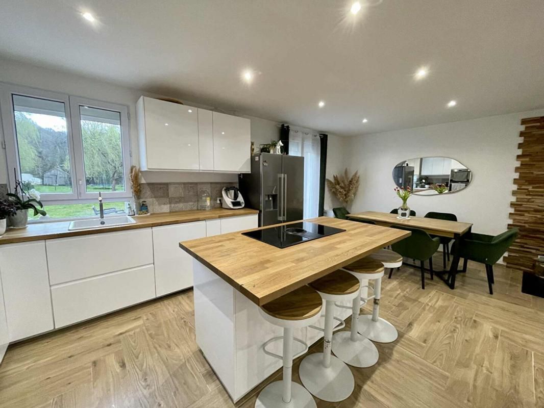 MOGNEVILLE Maison individuelle 140m2 5chambres 1200m2 terrain 1