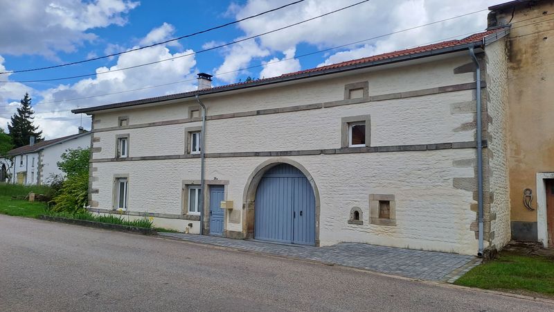 LA HAYE Maison de village rénovée 88240 LA HAYE 1