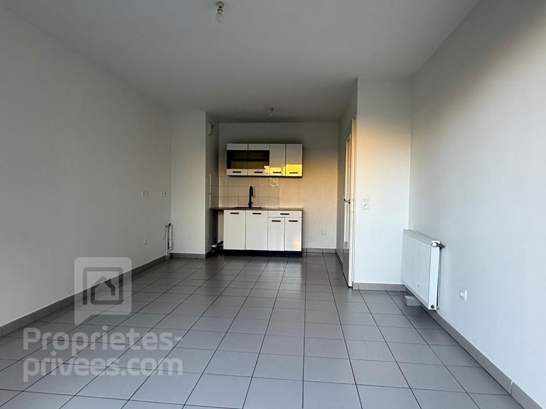 DRANCY Appartement Drancy 2 pièces 40 m² + balcon 2