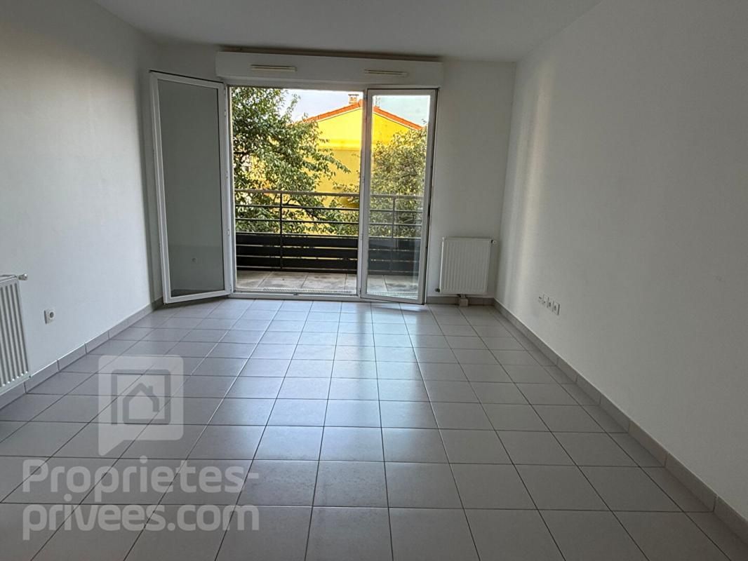 DRANCY Appartement Drancy 2 pièces 40 m² + balcon 3