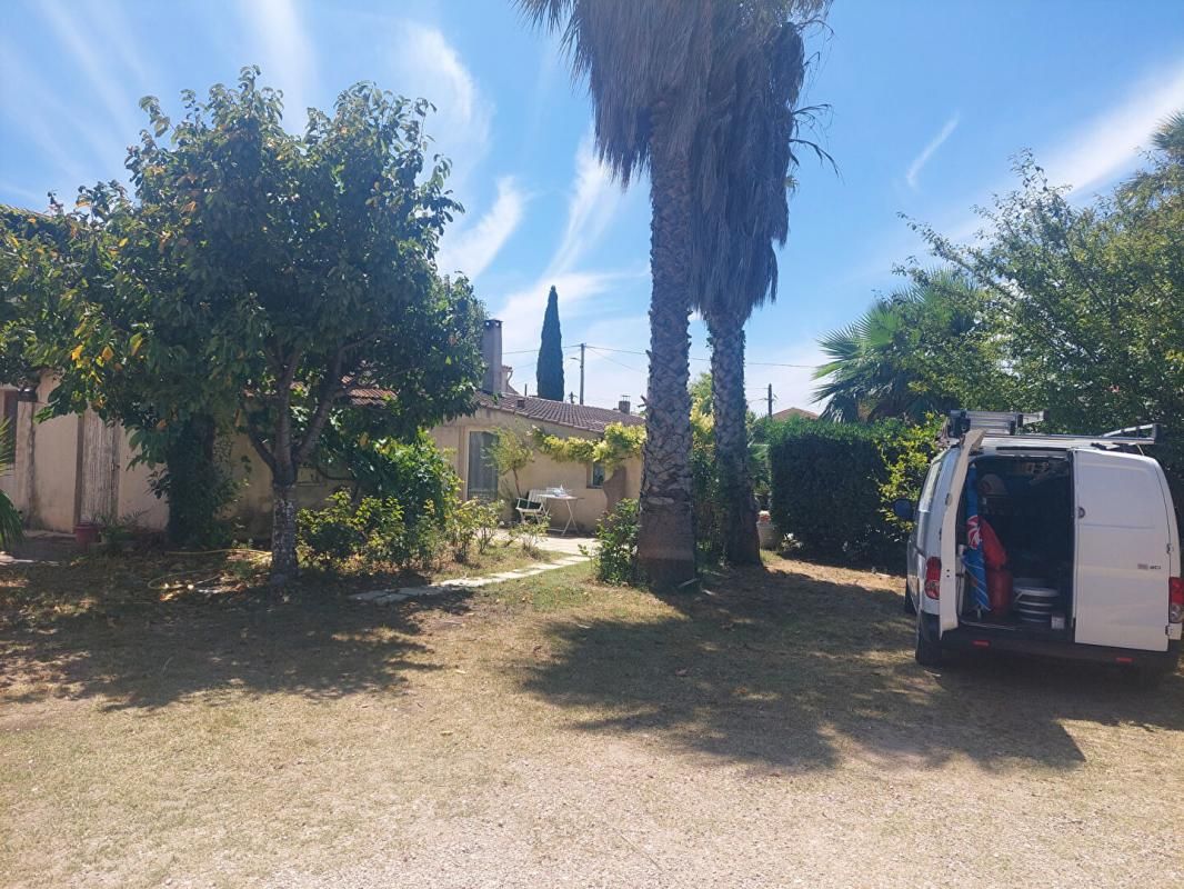 MARIGNANE Vend deux maisons sur parcelle de 1290m² a Marignane 2