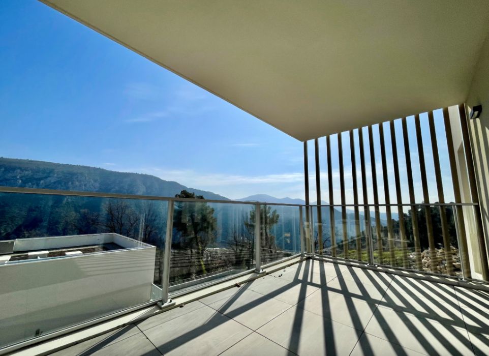 GILETTE Magnifique T3 de 66 m² avec sa terrasse de 10 m² 1