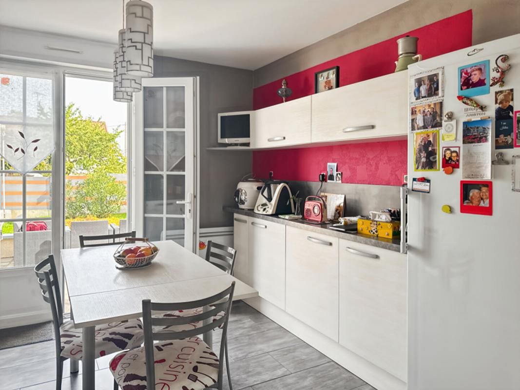BOUESSAY Maison Bouessay 5 pièce(s) 92 m2 3