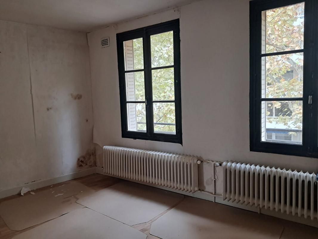 CHALON-SUR-SAONE Appartement 4 pièce(s) 44 m2 1