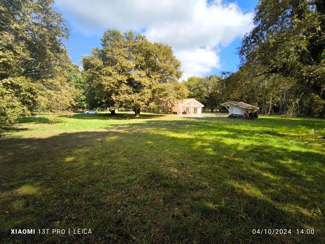 CASTETS Ensemble immobilier dans airial à Castets 3