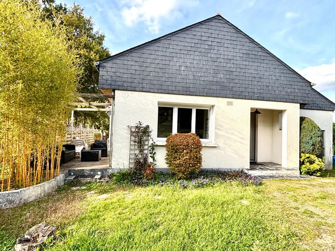 LONGUE-JUMELLES Maison 6 pièce(s) 138 m2 1