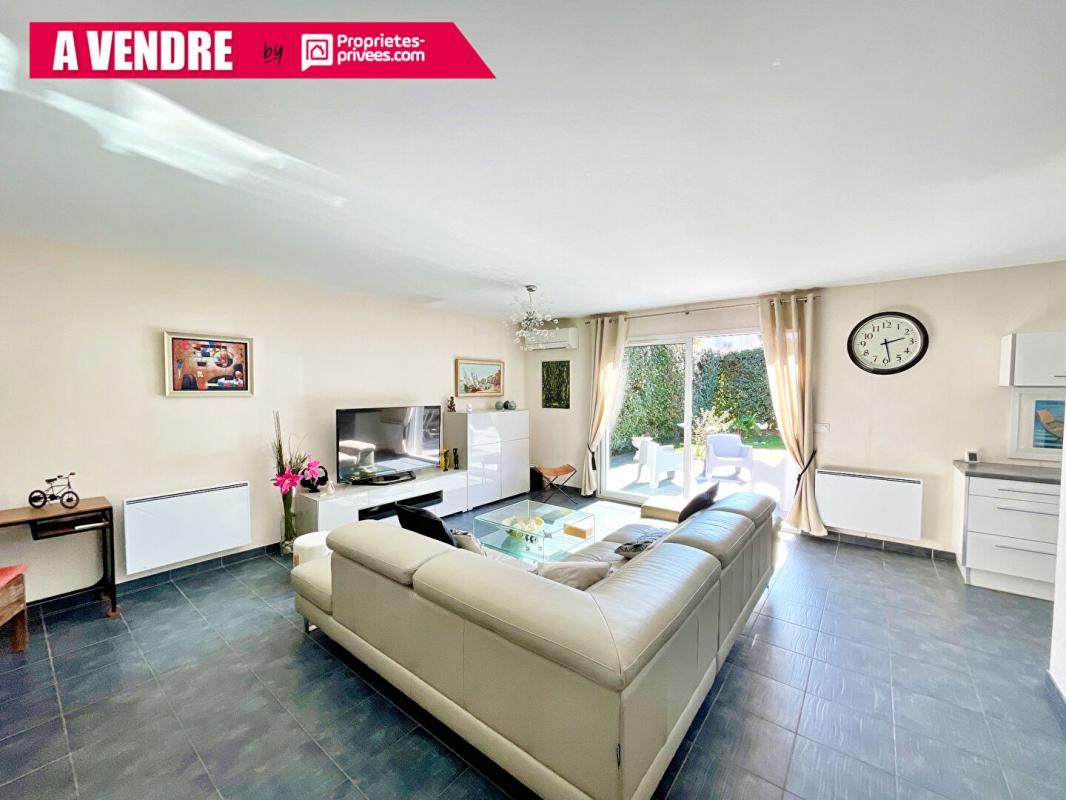 BASSENS Maison Bassens 5 pièce(s) 3 chambres et bureau115 m2 jardin 4