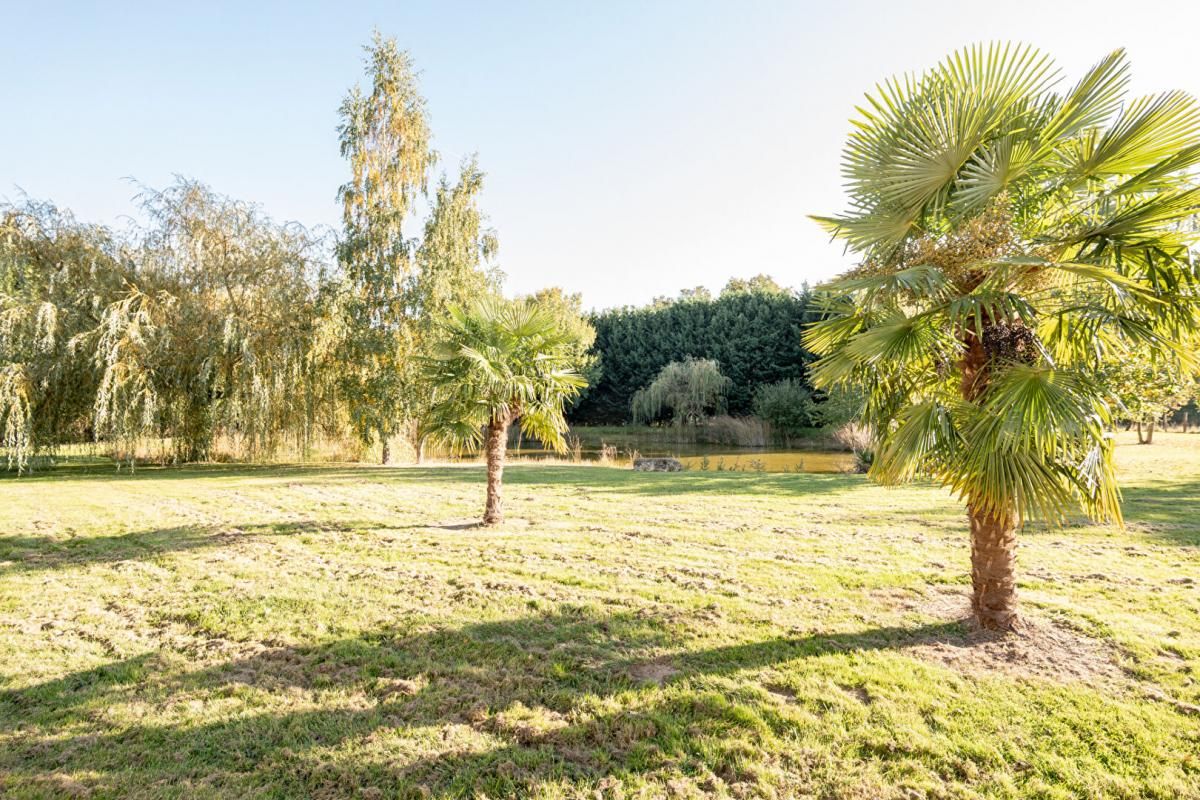 LISLE LIEUX UNIQUES ® x PROPRIÉTÉS PRIVÉES PROPOSE TRES BELLE MAISON CONTEMPORAINE DE 306 M² - SUR LISLE - 11KM GARE TGV VENDÔME 4