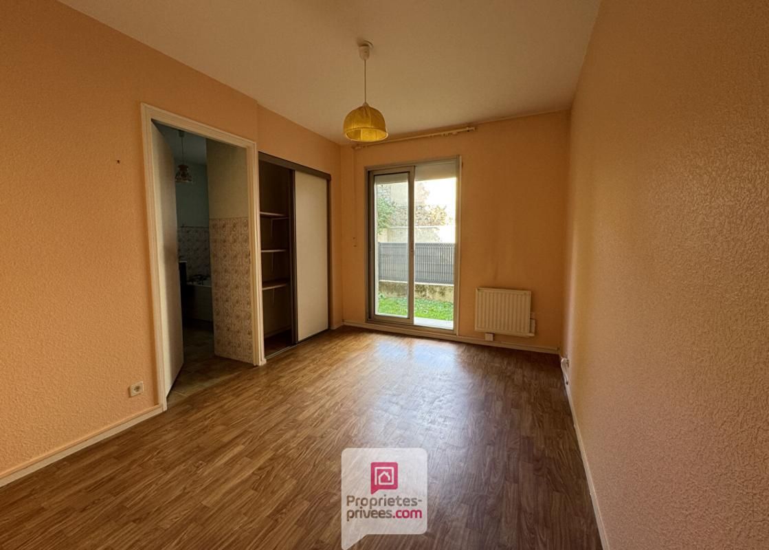 SAINT-BRIEUC Appartement  2 pièce(s) 48 m2 4