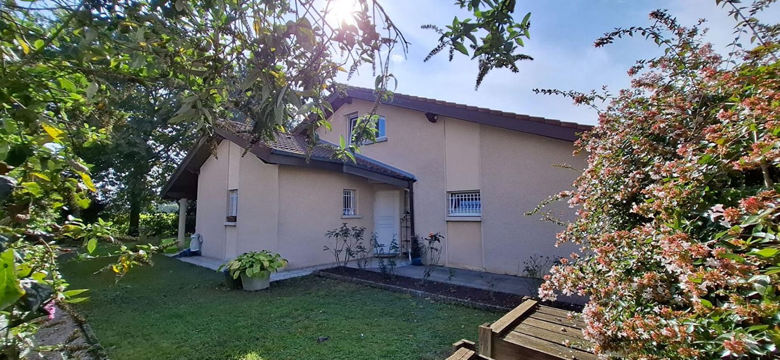 Maison Saint Denis Les Bourg 150 m2
