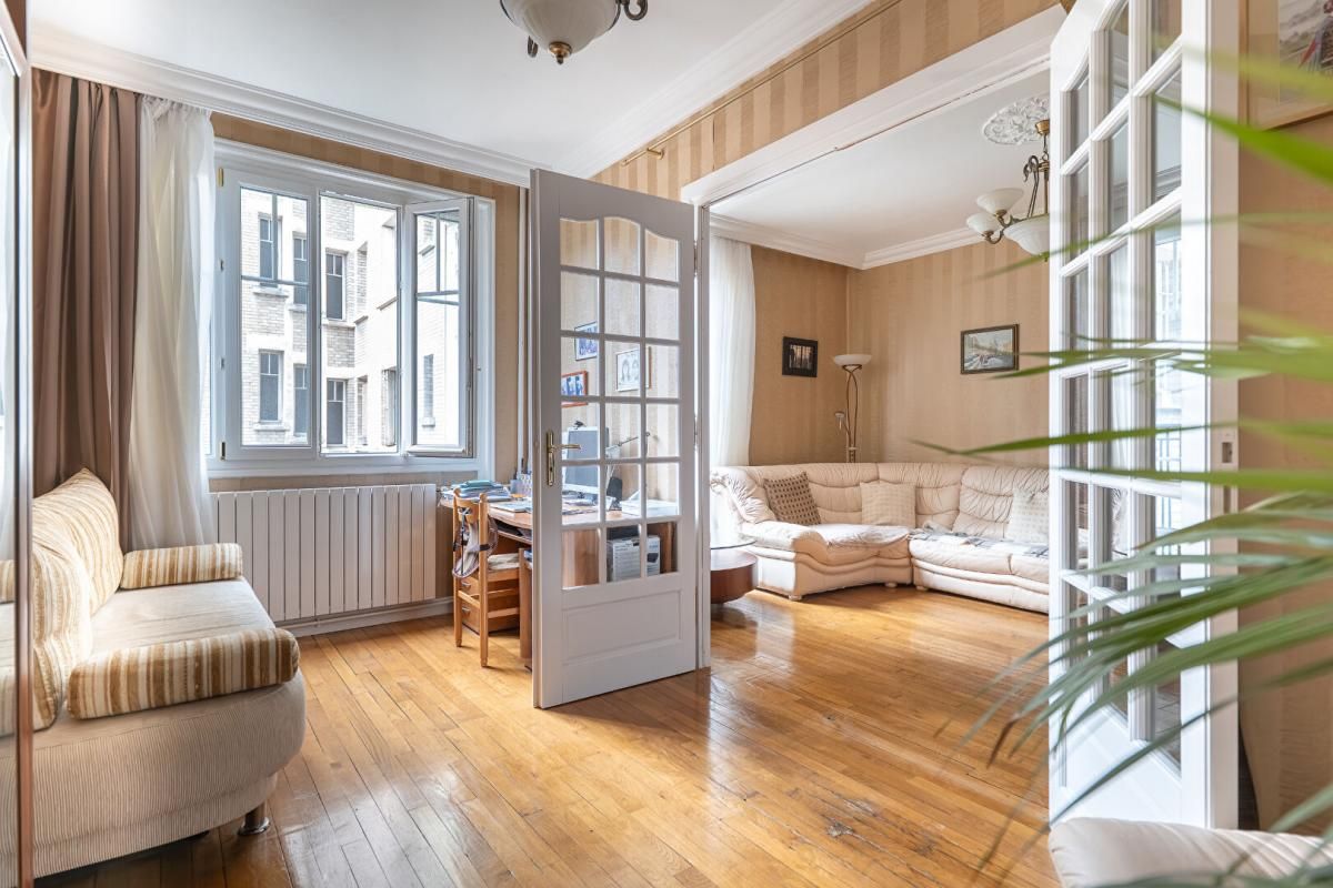 PARIS-16E-ARRONDISSEMENT Paris 16e Calme absolu et belles prestations 3P 77M2 3