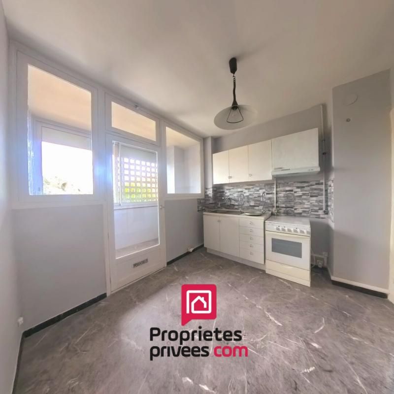 LYON-5E-ARRONDISSEMENT Appartement Lyon 2 pièces 52 m2 2