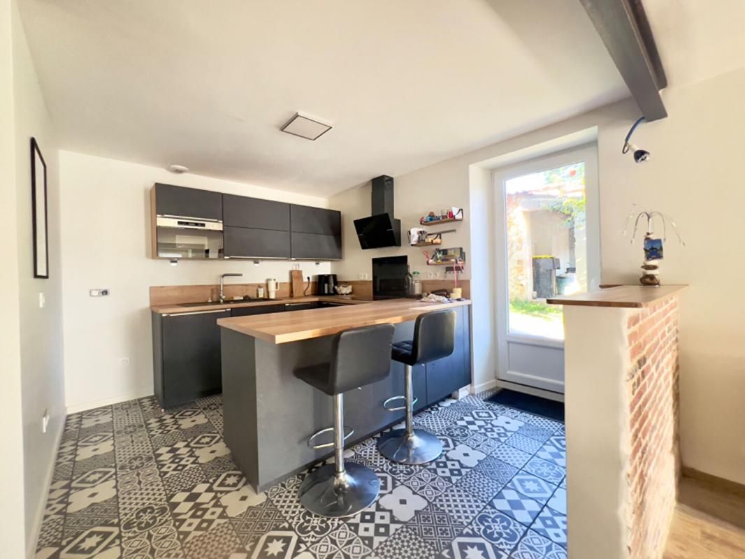 SèVREMOINE Maison Sevremoine 5 pièce(s) 107 m2 2