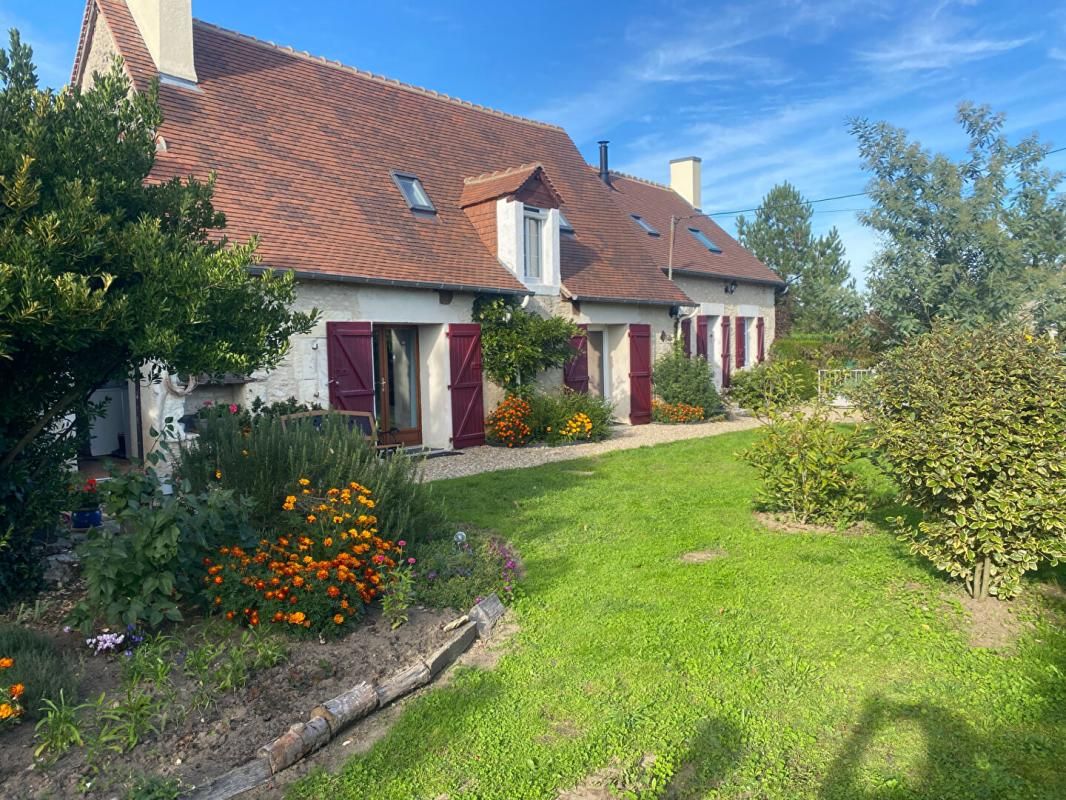 MEZIERES-EN-BRENNE Maison Mezieres En Brenne 5 pièce(s) 116 m2 1