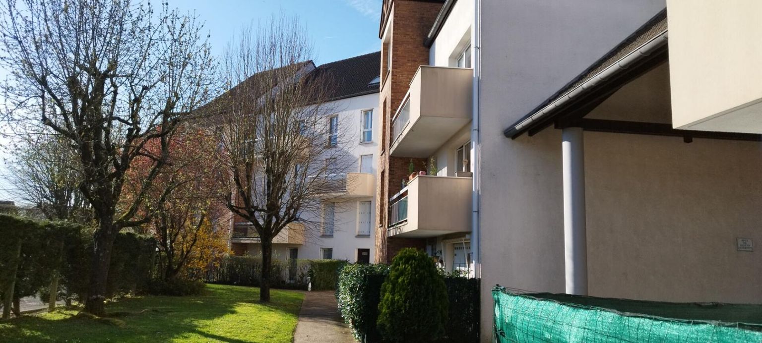 PONTAULT-COMBAULT DUPLEX 5 pièce(s) 142 m2 - BALCON - PONTAULT COMBAULT - 3