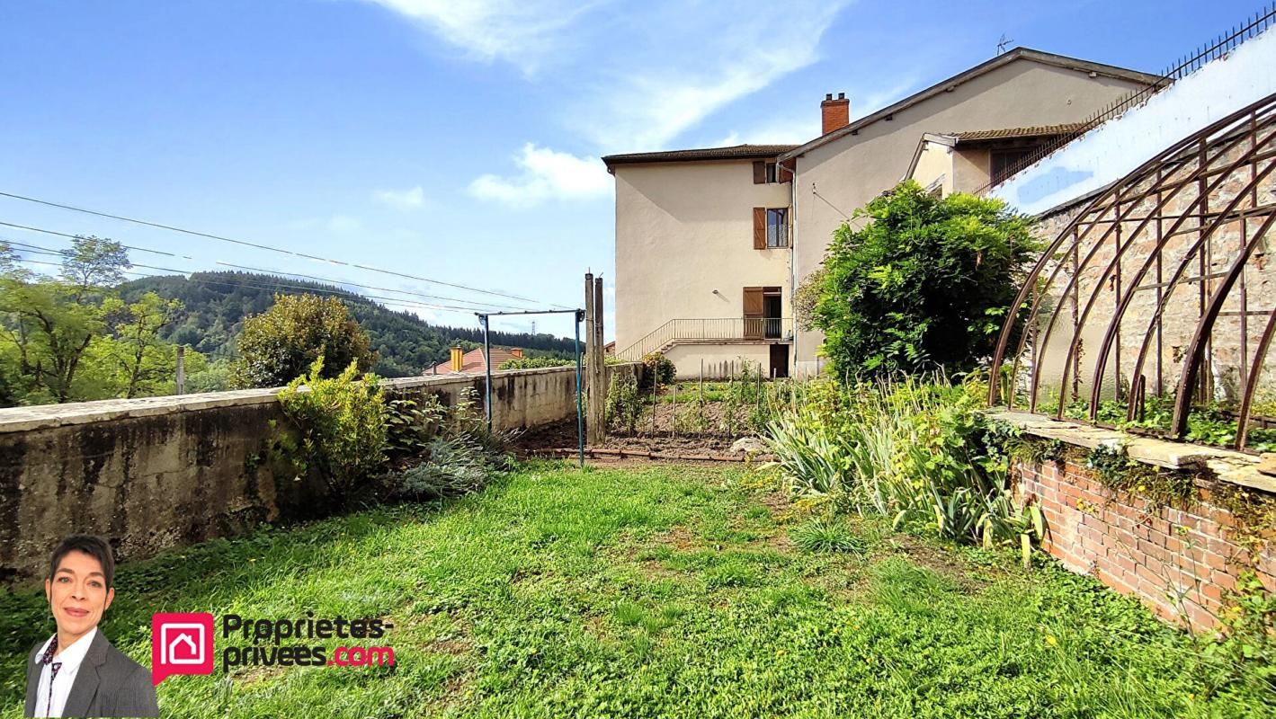 THIZY THIZY-LES-BOURGS (69240) Immeuble de rapport 388 m², 3 appartements, terrasse , jardin et garage 3