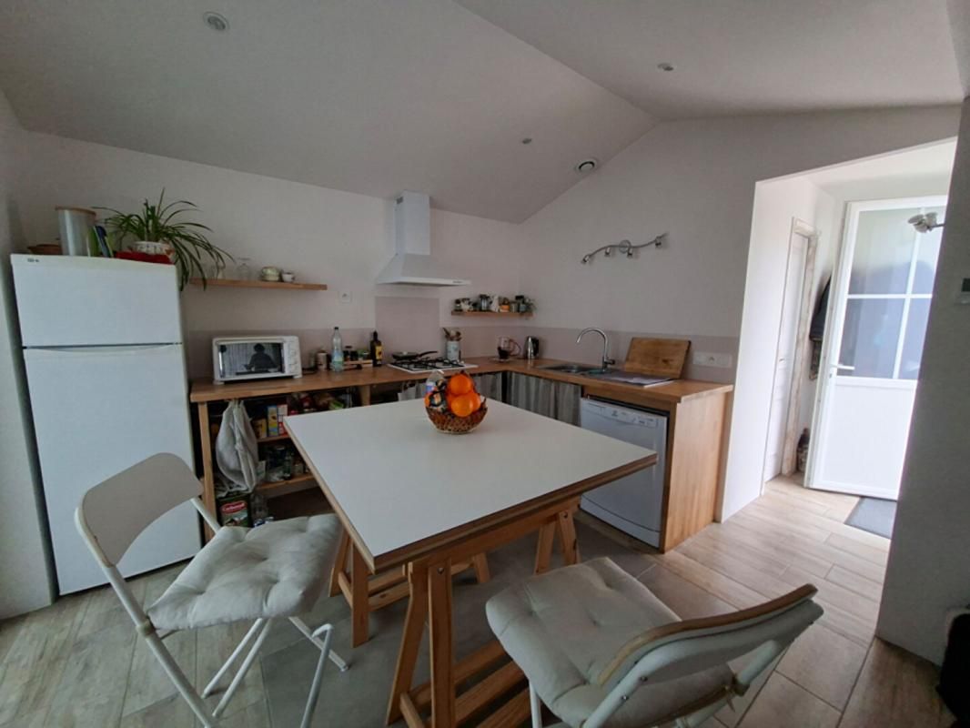 CHATEAUNEUF Maison Chateauneuf 140 m2 3