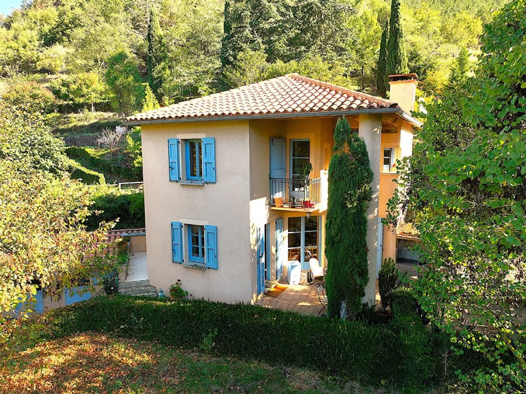 SAINT-AFFRIQUE Villa type 5 + villa type 3 sur 11801m2 + annexes et source 2