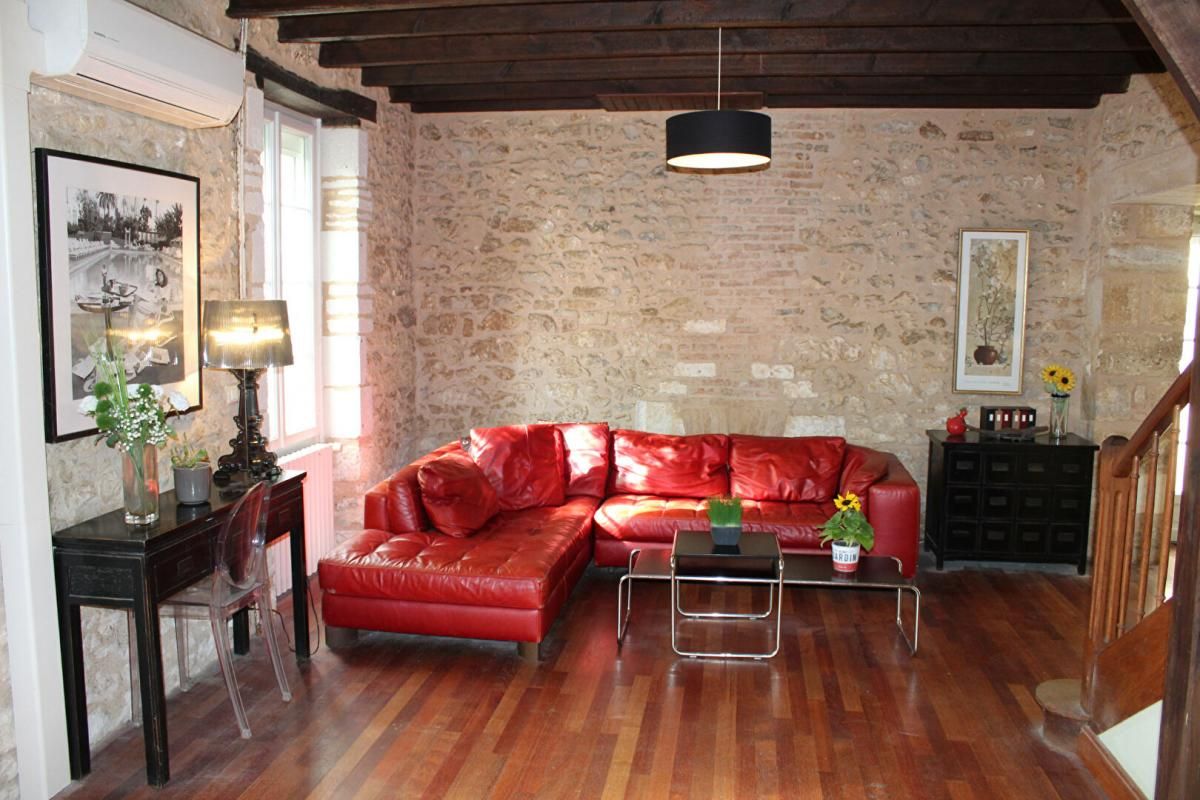 SAVIGNAC-LES-EGLISES Maison Savignac Les Eglises 6 pièce(s) 158 m2 4