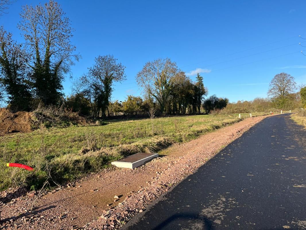 NORON-L'ABBAYE NORON L'ABBAYE TERRAIN VIABILISE DE 696 m² 2