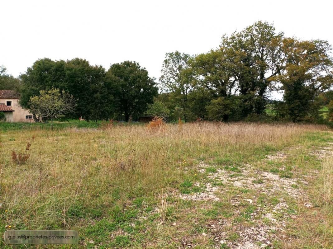 CALAMANE Terrain constructible à vendre 1 714 m² 3